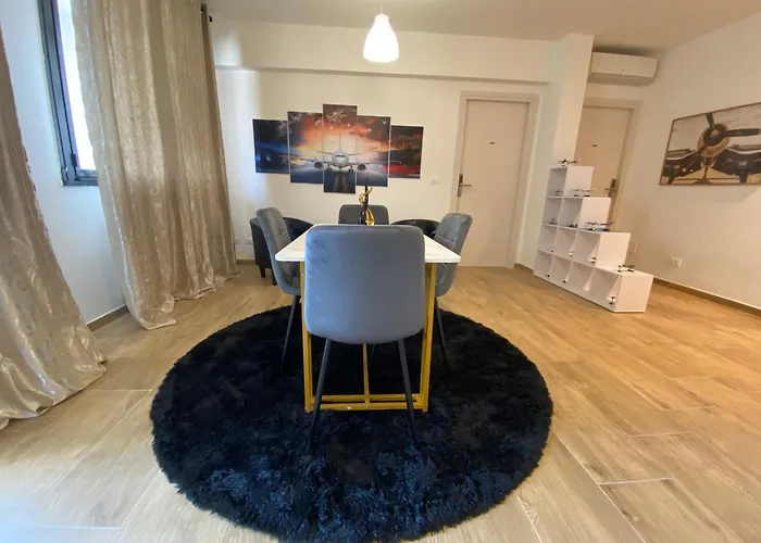 Urban Nest Skyline Retreat 4* Bolonya