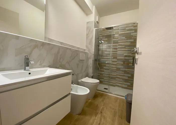 Urban Nest Skyline Retreat Гостевой дом Болонья