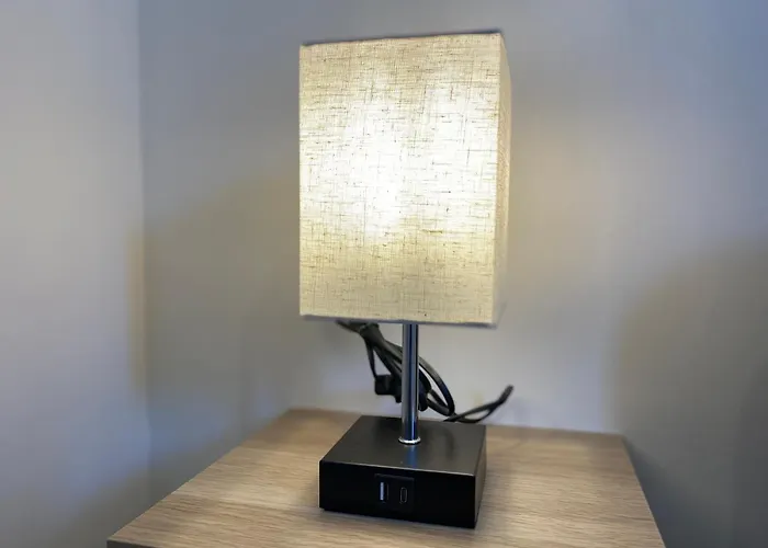 Urban Nest Skyline Retreat Болонья