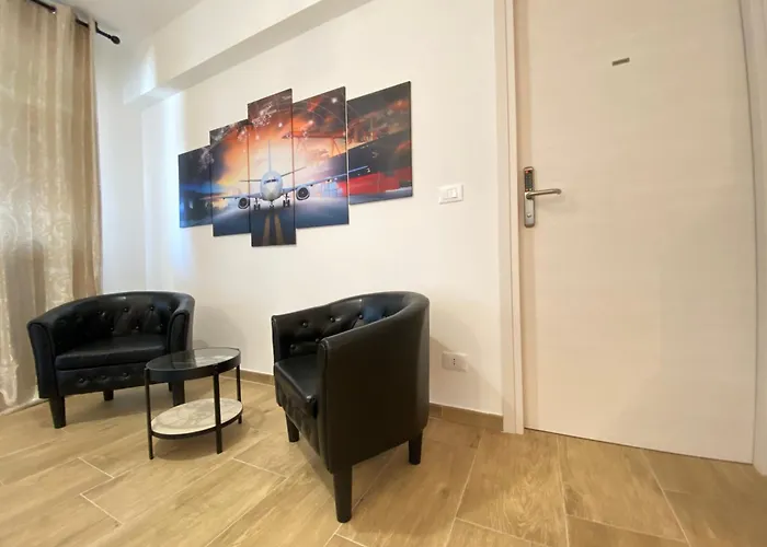 Urban Nest Skyline Retreat