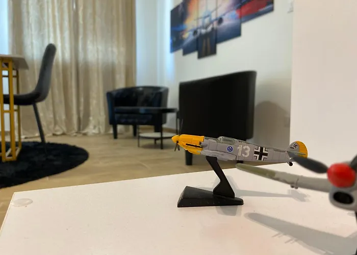 Urban Nest Skyline Retreat 3* Bolonya