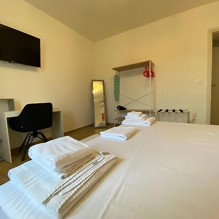 Affittacamere Urban Nest Skyline Retreat 4*
